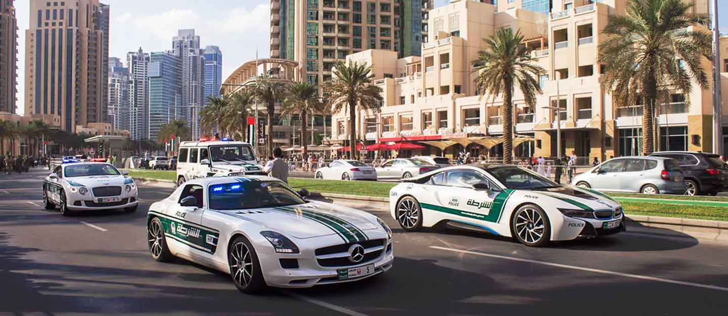 Police Ferrari Dubai: La impresionante flota de autos de lujo de la policía de Dubai - Are police cars in Dubai Lamborghinis police ferrari dubai - Are police cars in Dubai Lamborghinis
