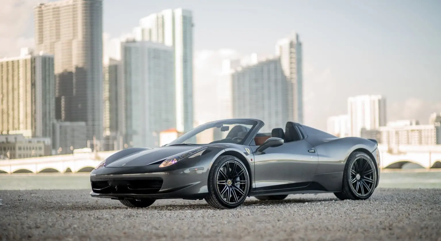 rent ferrari usa - Can foreigners rent a car in the US