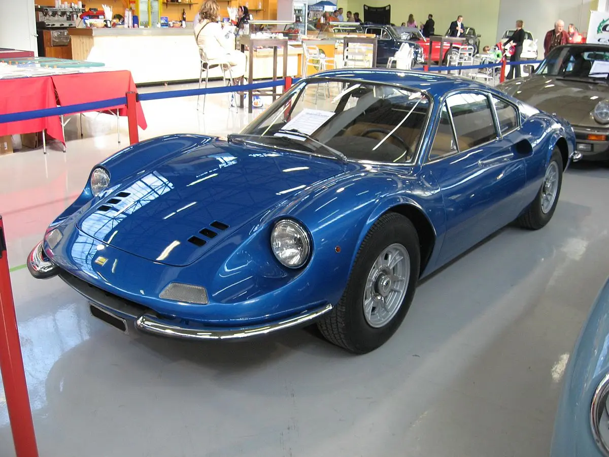 dino ferrari prezzo - Chi ha disegnato la Ferrari Dino 246