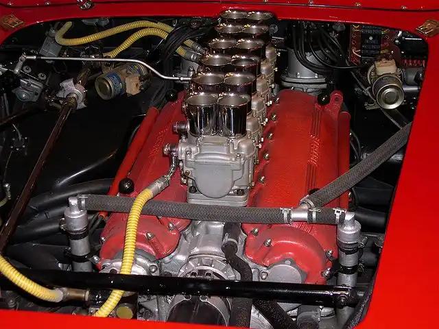 arbol de levas de un motor ferrari y su lubricacion - Cómo se lubrica el árbol de levas