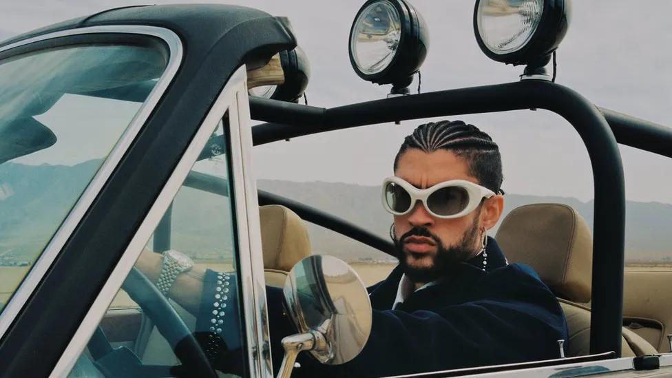ferrari de bad bunny - Cuál es el auto de Bad Bunny