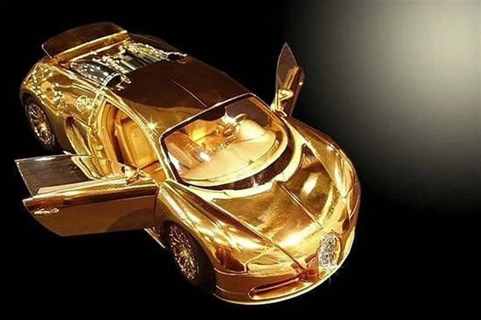 carros ferraris de oro y diamantes - Cuál es el carro que tiene diamantes en las farolas