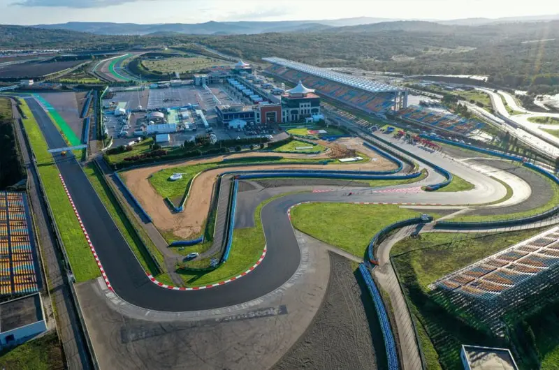 circuito de los ferrari crucigrama - Cuál es el circuito más antiguo de la F1