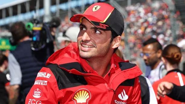 carlos ferrari secret - Cuál es el número de Carlos Sainz