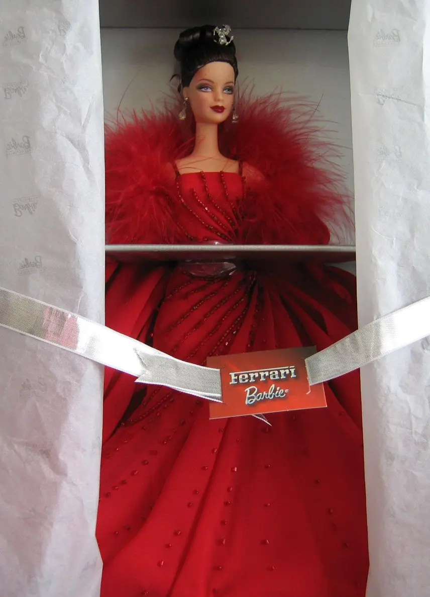 doll ferrari - Cuáles son los trabajos de Barbie