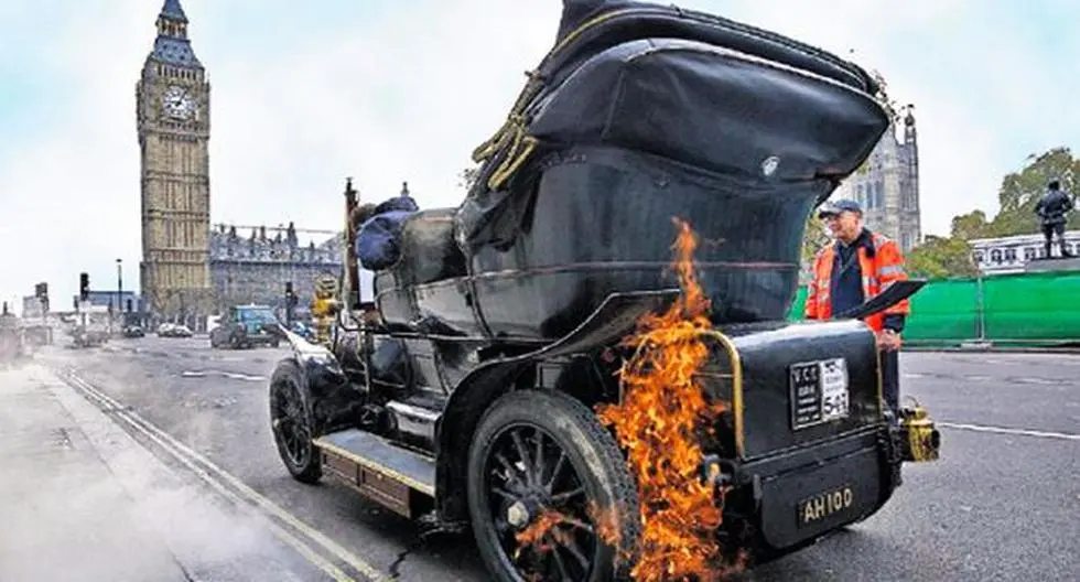 Peruanos con Ferraris Paint: Un fenómeno sorprendente en el Perú - Cuando llegó el primer auto al Perú peruanos con ferraris paint - Cuando llegó el primer auto al Perú
