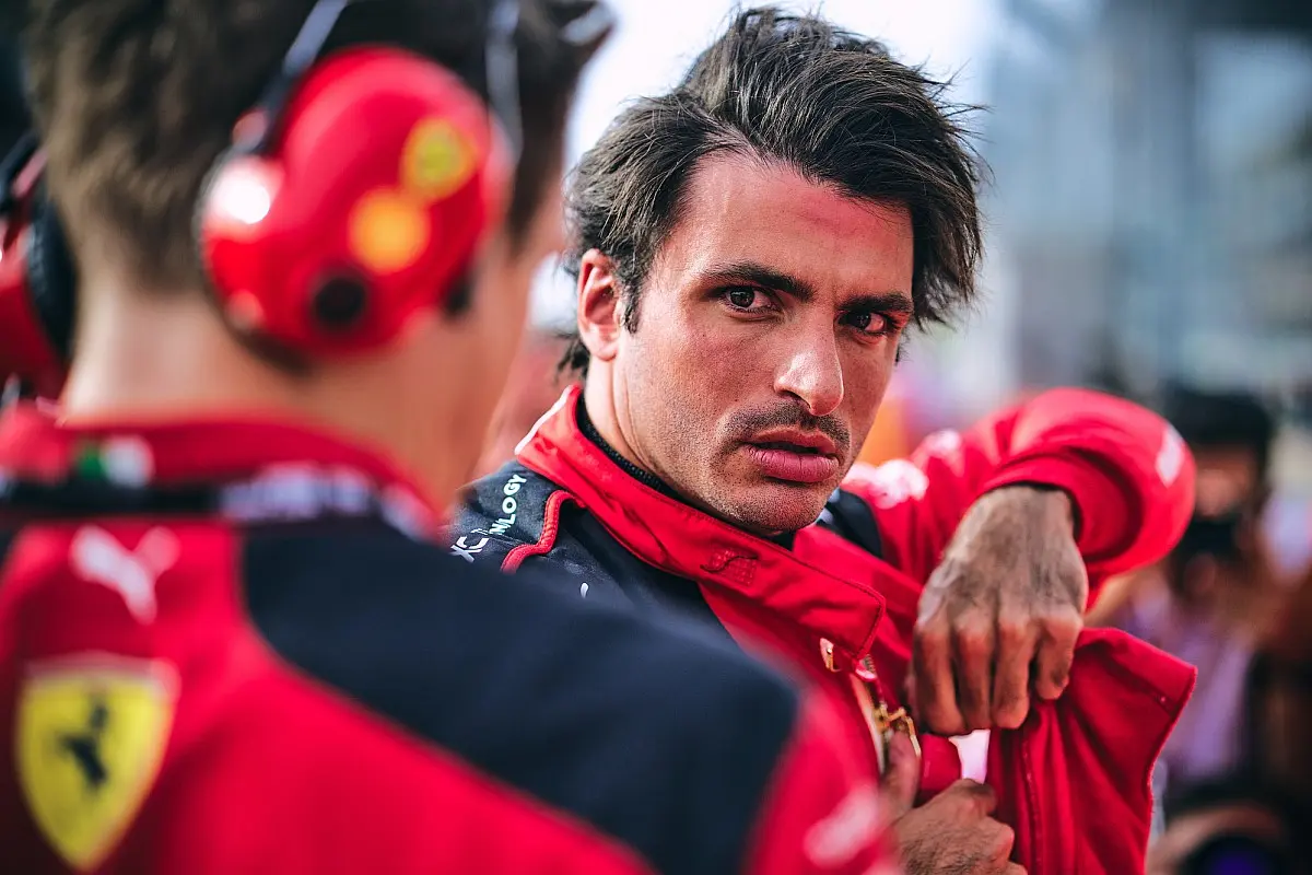 charles leclerc contrato ferrari - Cuándo termina el contrato de Carlos Sainz con Ferrari