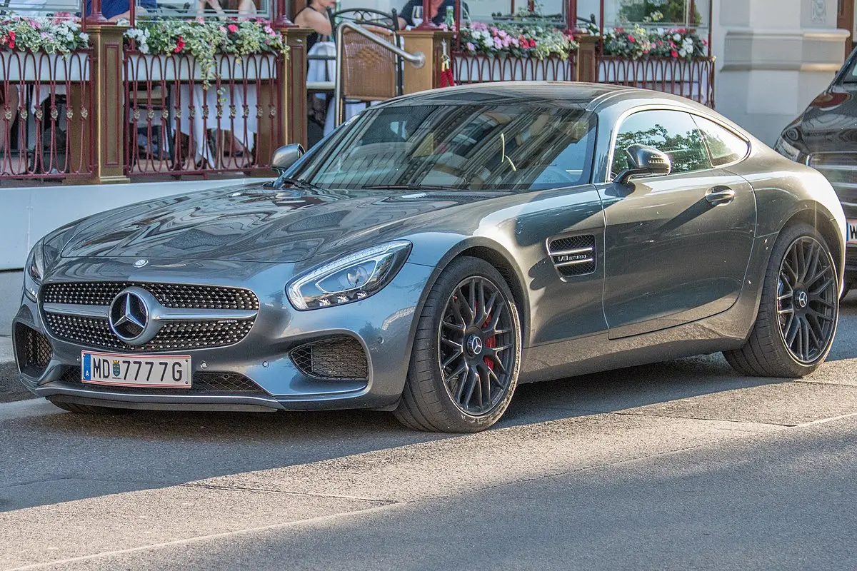 amg vs ferrari - Cuánto corre un AMG