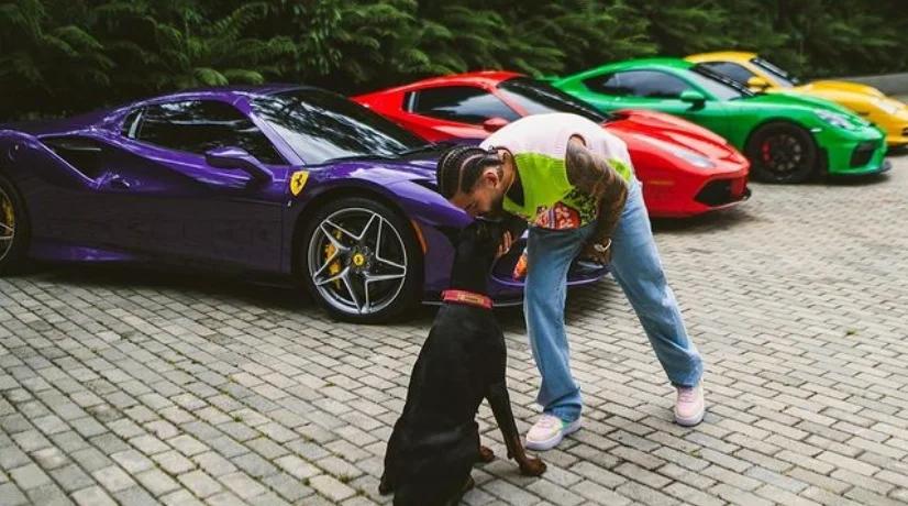 Cuánto cuesta el Ferrari de Maluma - Cuánto costó el nuevo carro de Maluma cuanto cuesta el ferrari de maluma - Cuánto costó el nuevo carro de Maluma