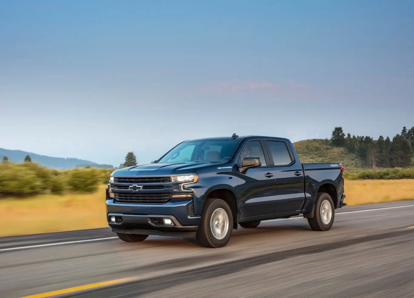 Quiero ver camioneta Ferrari versus camioneta Silverado - Cuánto cuesta una Chevrolet Silverado 2023 quiero ver camioneta ferrari versus camioneta silverado - Cuánto cuesta una Chevrolet Silverado 2023