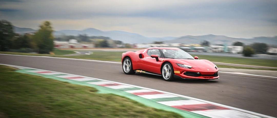 aprenda a conducir trock en ferrari stamford ct - Cuánto cuesta una clase de manejo en Miami