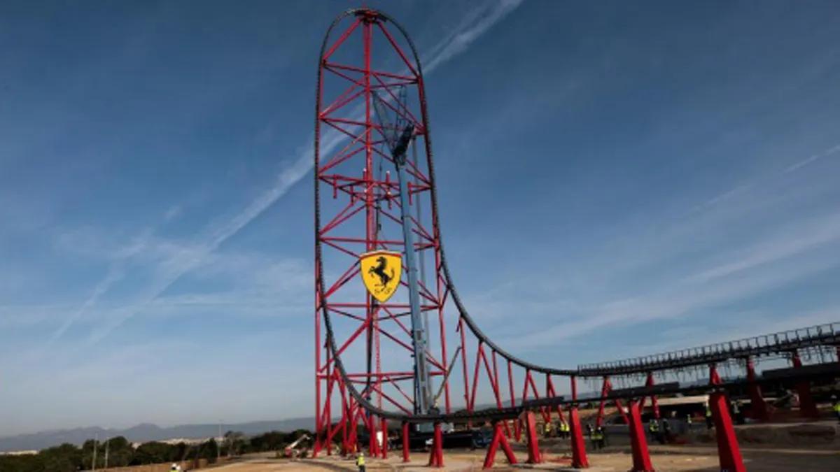 montaña rusa ferrari - Cuánto dura la atracción de Ferrari Land