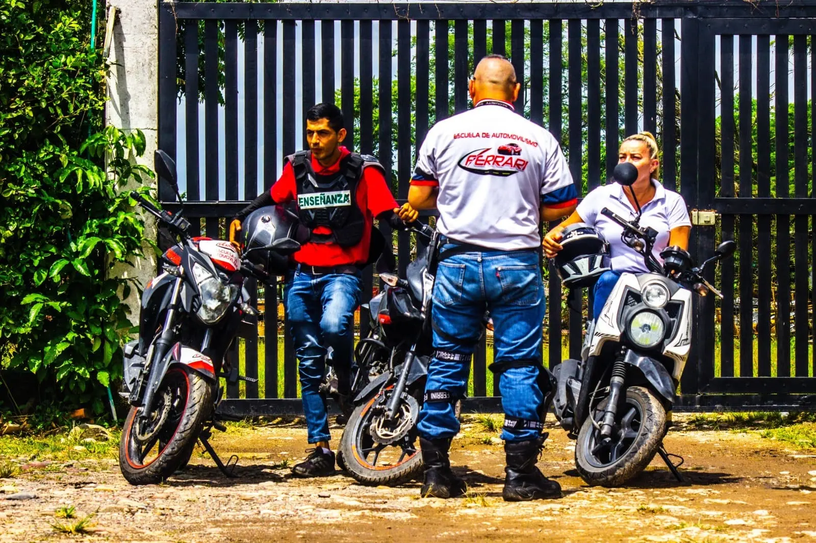 escuela de conduccion ferrari villavicencio - Cuánto vale la licencia de conducción en Villavicencio