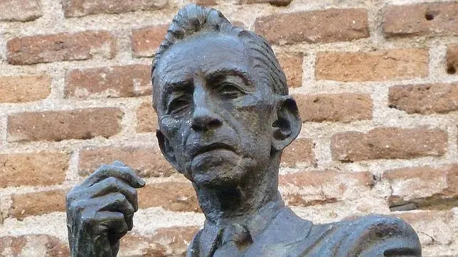 ¿De quién era el busto de Agustín Ferrari? - Cuántos años tiene Mariano Acosta de.quien era el busto de agustin ferrari - Cuántos años tiene Mariano Acosta