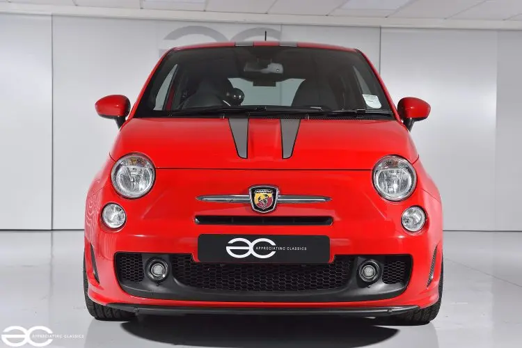 fiat 500 ferrari dealer edition - Cuántos tipos de Fiat 500 hay
