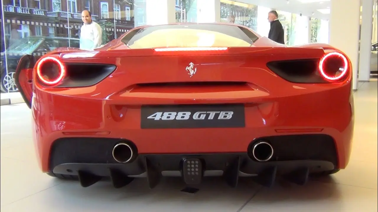 ferrari 488 spider sound - Do Ferraris have sound systems