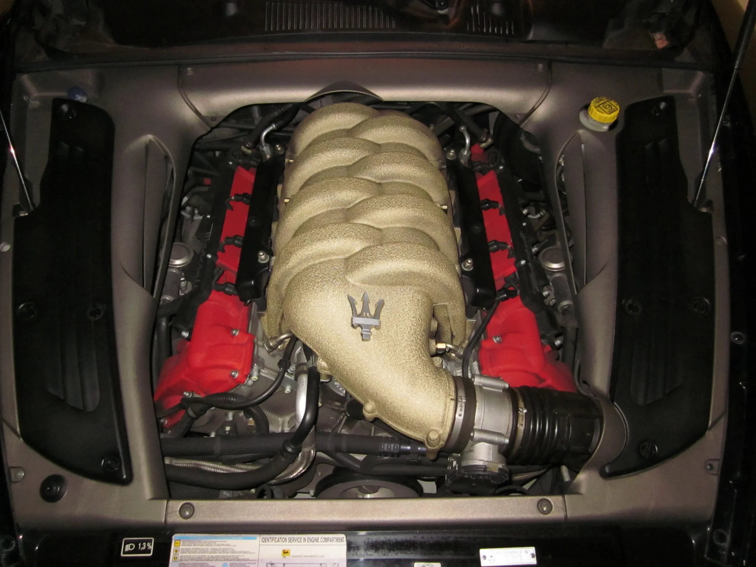 ¿Tienen los Maserati motores Ferrari? - Does the 2015 Maserati Ghibli have a Ferrari engine do maseratis have ferrari engines - Does the 2015 Maserati Ghibli have a Ferrari engine