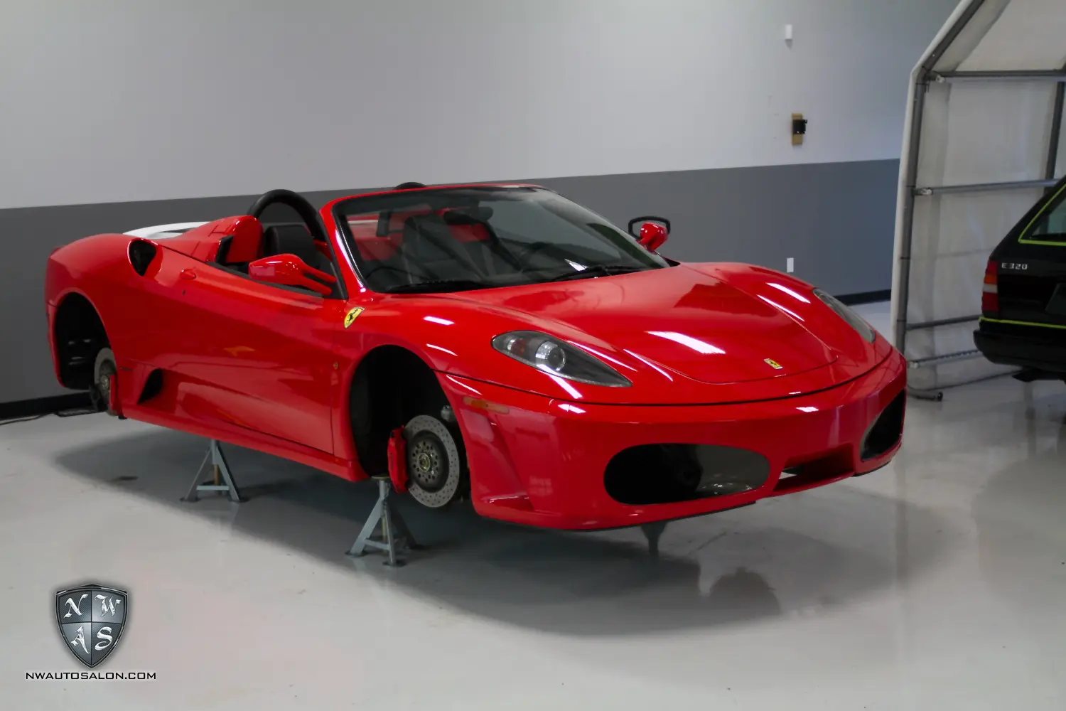 ferrari whitout wheels - Does the Ferrari 488 Spider have a spare tire