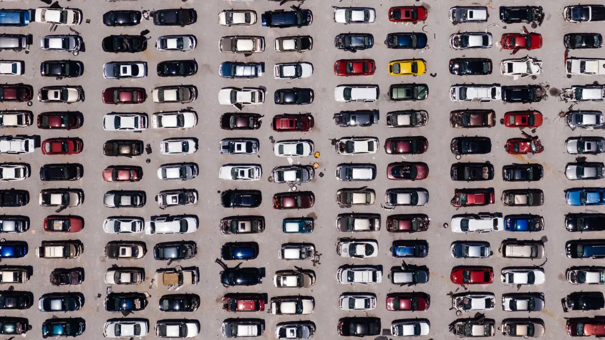el pais donde hay ferraris en google earth - Dónde está el coche de Google