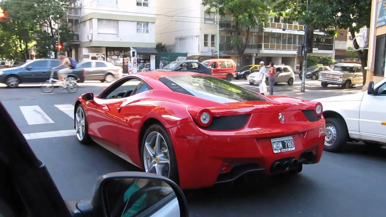 pueblo ferrari buenos aires - Dónde fue hecho el Ferrari