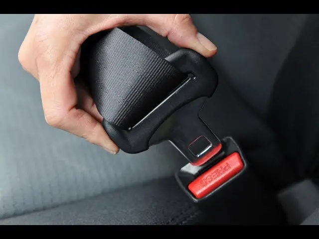 como se instala el cinturon de seguridad butaca ferrari f8 - Dónde se debe colocar la cinta abdominal del cinturón de seguridad