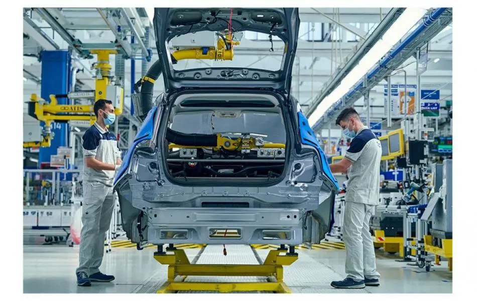 fiat 500 con motor ferrari - Dónde se hace el Fiat 500