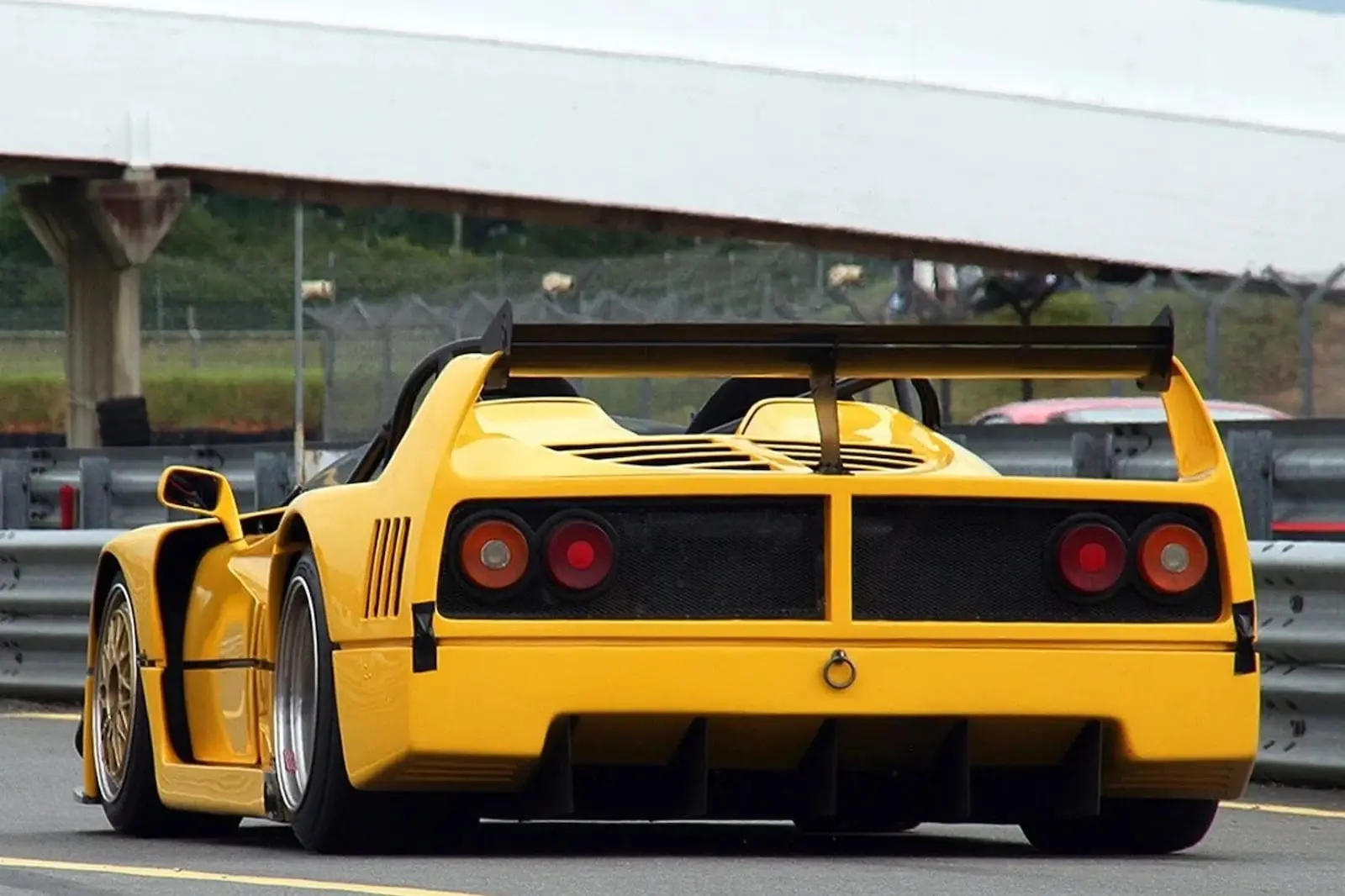 Ferrari F40 LM Barchetta Deadmau5: Un modelo único y exclusivo - How many F40 barchetta were made ferrari f40 lm barchetta deadmau5 - How many F40 barchetta were made