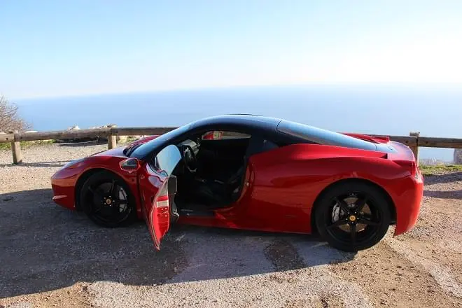 rent a ferrari in italy - How much does it cost to rent a car in Italy