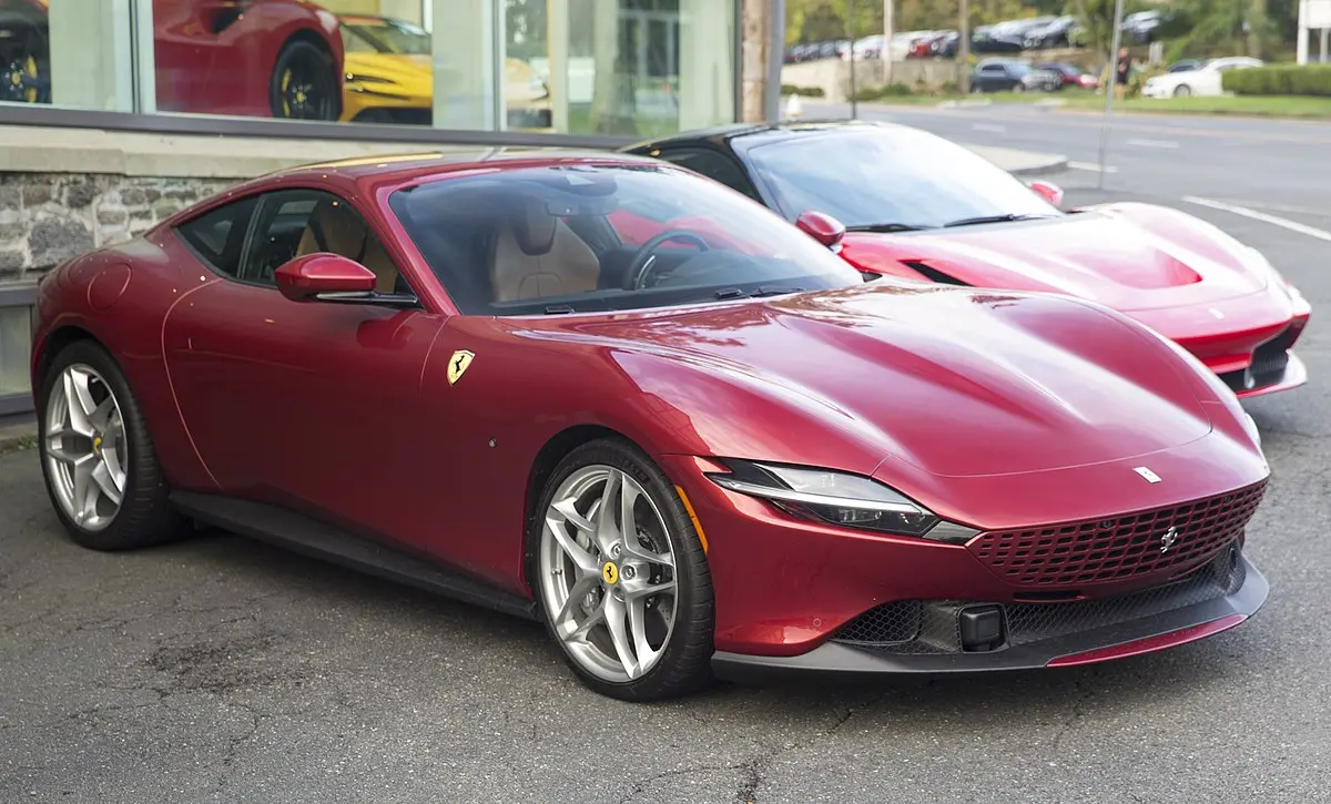 ferrari roma back seats - Is the Ferrari Roma 2 or 4 seats