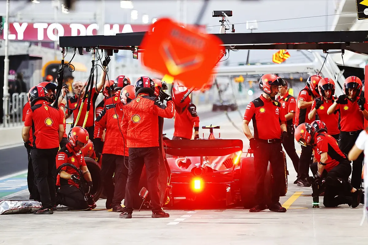 ferrari qatar - Por qué no largo Sainz en Qatar