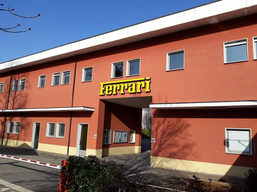 Tour Ferrari Maranello: Analizando la legendaria fábrica de Ferrari - Puedes hacer un recorrido por la fábrica de Ferrari tour ferrari maranello - Puedes hacer un recorrido por la fábrica de Ferrari