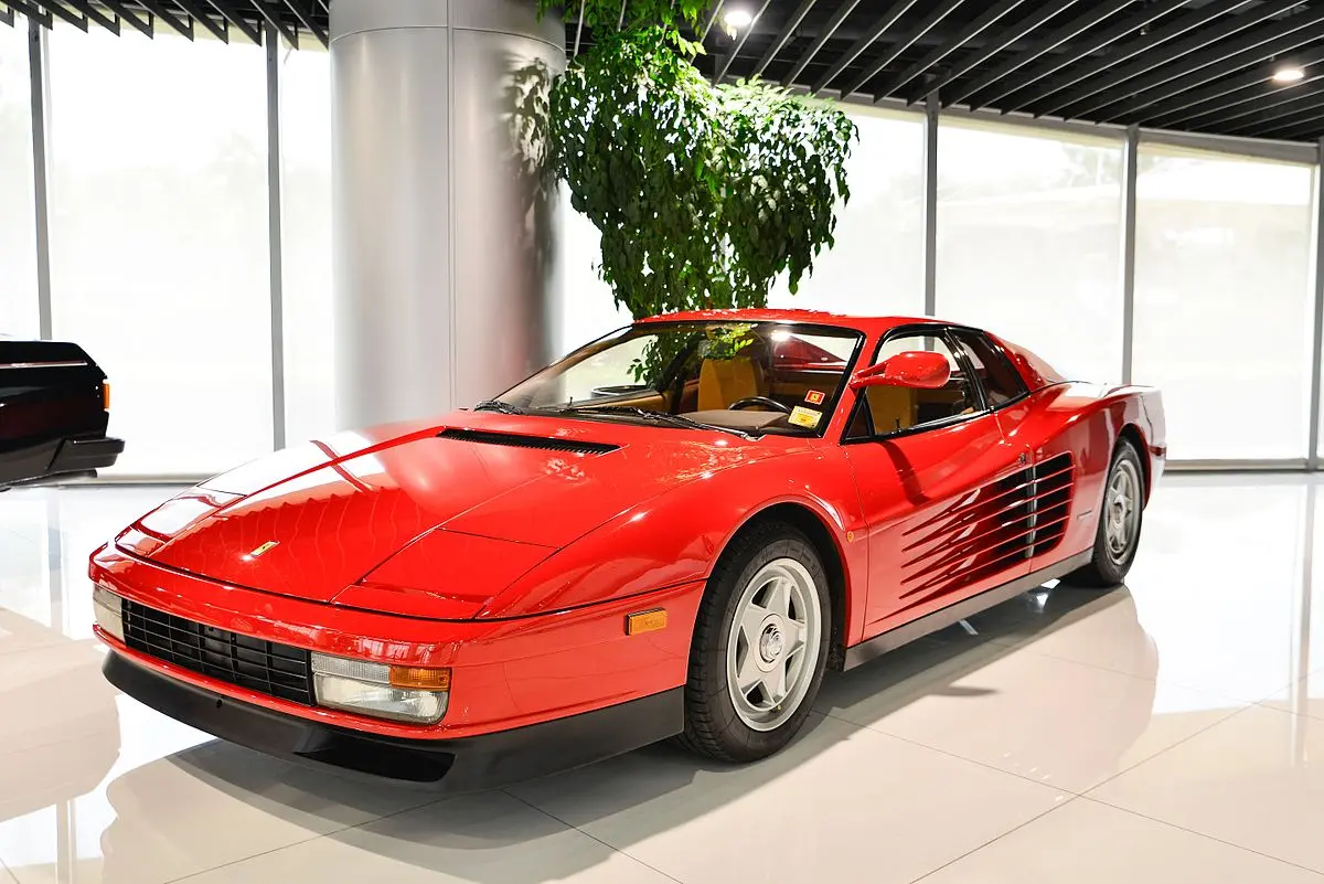 ferrari 512 tr prezzo - Quanti posti ha la Ferrari Testarossa