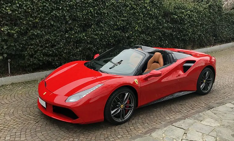 Noleggio Ferrari Torino: La mejor experiencia de conducción de lujo en Italia - Quanto costa il noleggio di una Ferrari noleggio ferrari torino - Quanto costa il noleggio di una Ferrari
