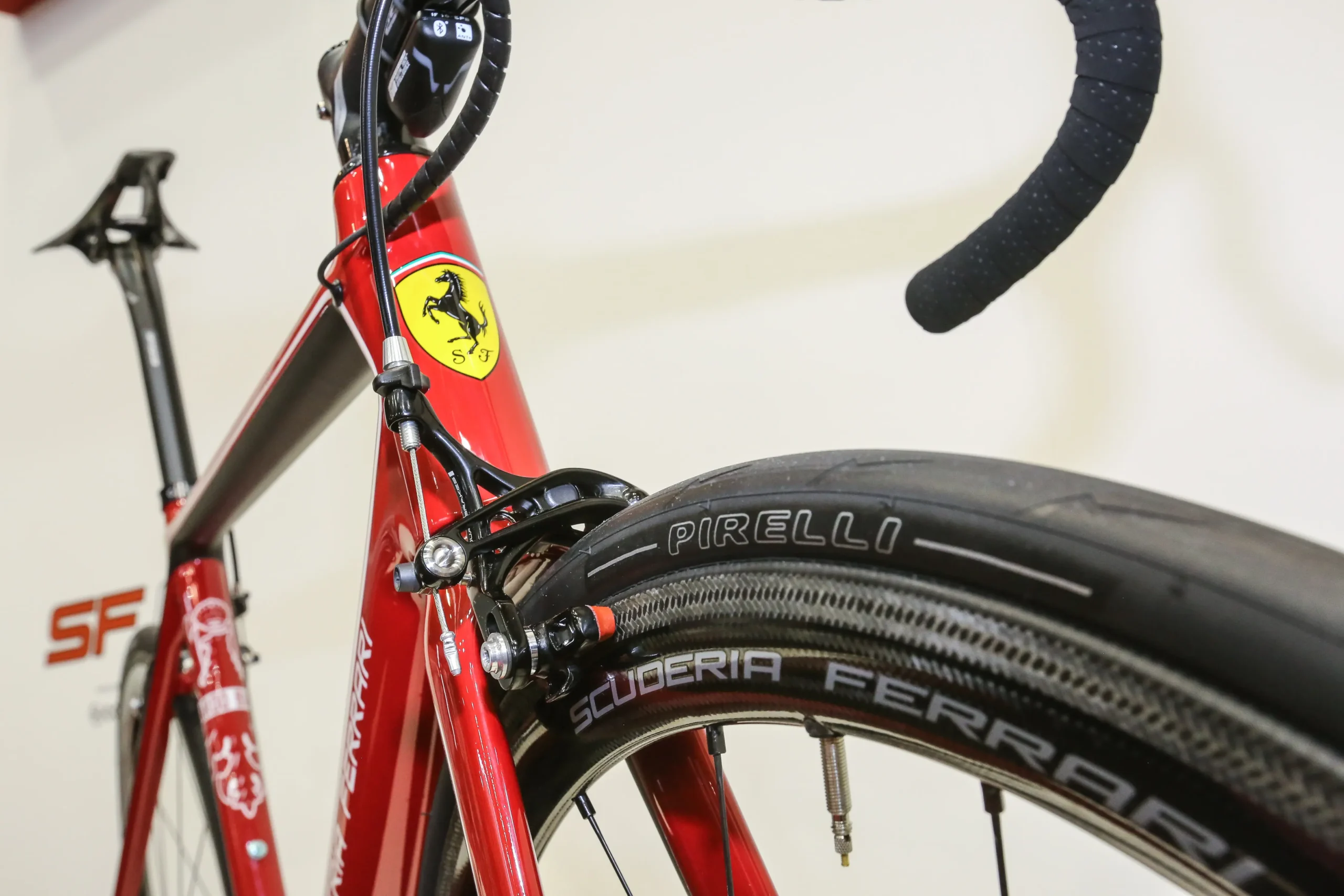bicicletta ferrari prezzo - Quanto costa una bicicletta semplice