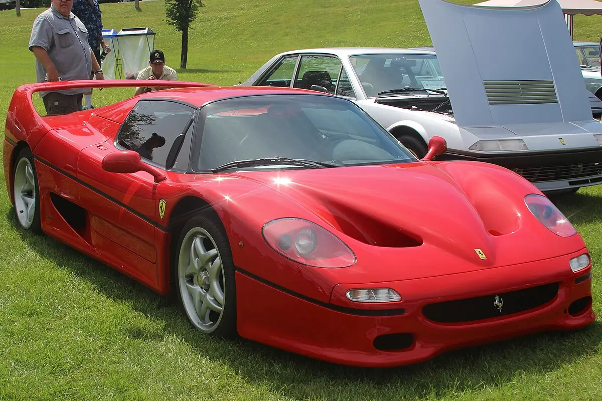 ferrari f50 - Qué año es el Ferrari F50