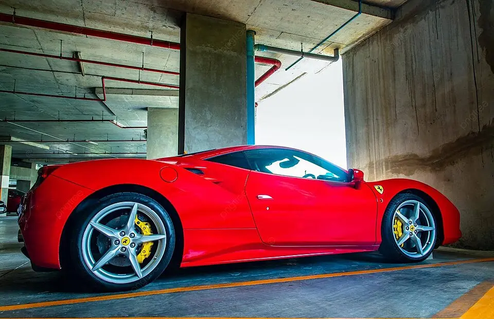 auto ferrari de fondostacionamiento de autos deportivos - Qué autos se consideran deportivos