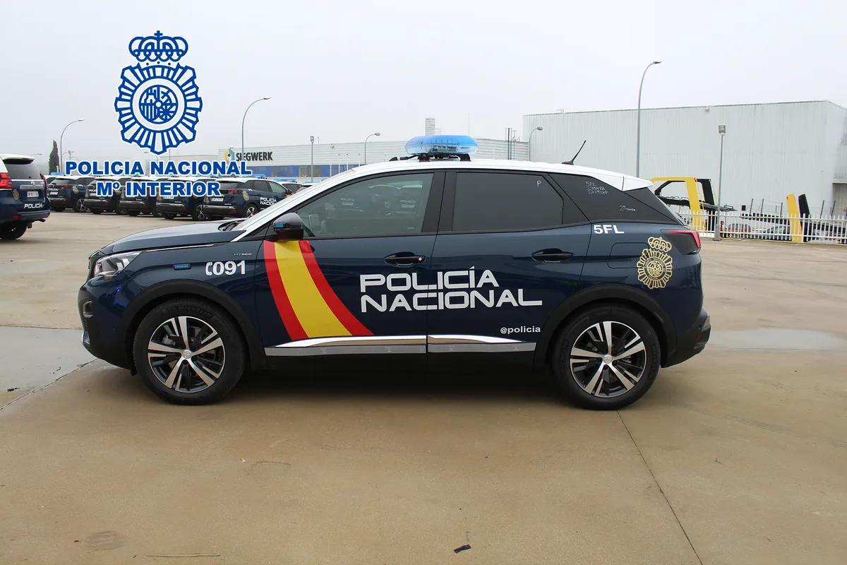 Ferrari Policía Nacional: Un sueño hecho realidad en las calles de España - Qué coche usa la policía ferrari policia nacional - Qué coche usa la policía