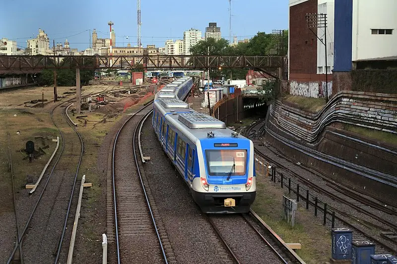 Cómo llegar desde Haedo hasta Agustín Ferrari en colectivo - Qué colectivo va para San Lorenzo como llego desde haedo hasta agustin ferrari - Qué colectivo va para San Lorenzo