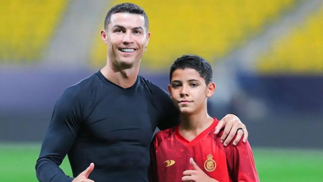Hijo de Cristiano Ronaldo y su pasión por los Ferrari - Qué equipo juega el hijo de Cristiano Ronaldo hijo cristiano ronaldo ferrari - Qué equipo juega el hijo de Cristiano Ronaldo
