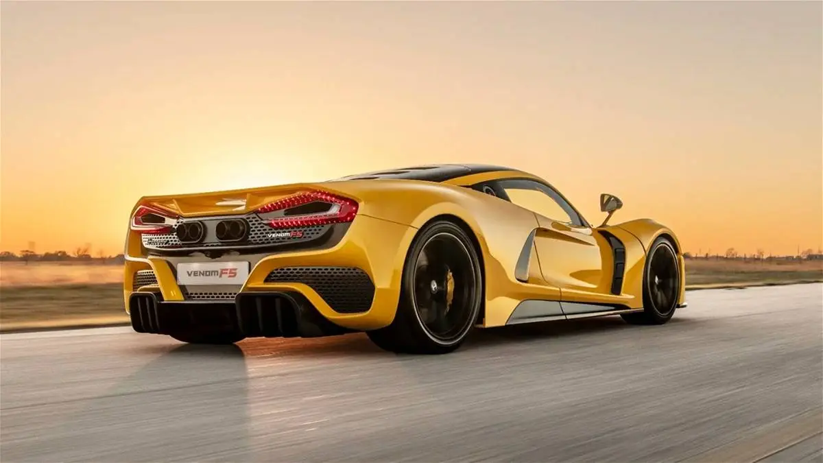 La marca Koenigsegg: un competidor de lujo para Ferrari - Qué es más rápido Bugatti o Koenigsegg koenigsegg ferrari - Qué es más rápido Bugatti o Koenigsegg