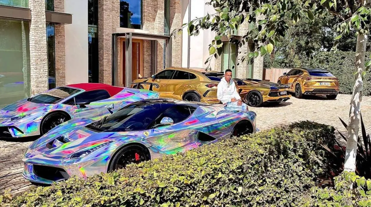 aubameyang ferrari rojo - Que ha ganado Aubameyang