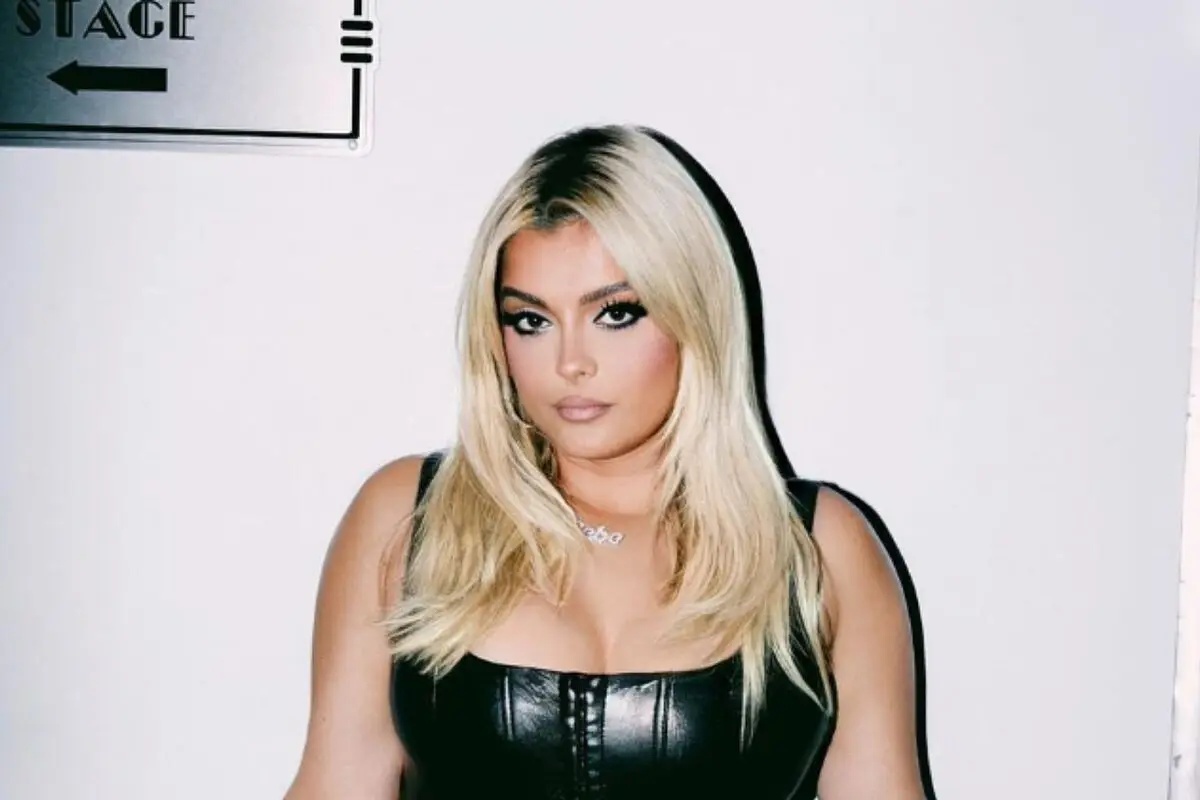 bebe raxha ferrari - Qué le pasó a Bebe Rexha