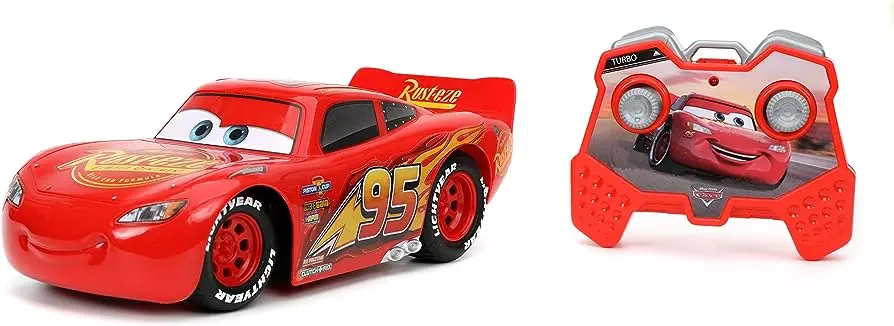 El Rayo McQueen en color negro convertido a Ferrari - Qué motor tiene franchesco el rayo mcqueen en color negro convertido a ferrari - Qué motor tiene franchesco