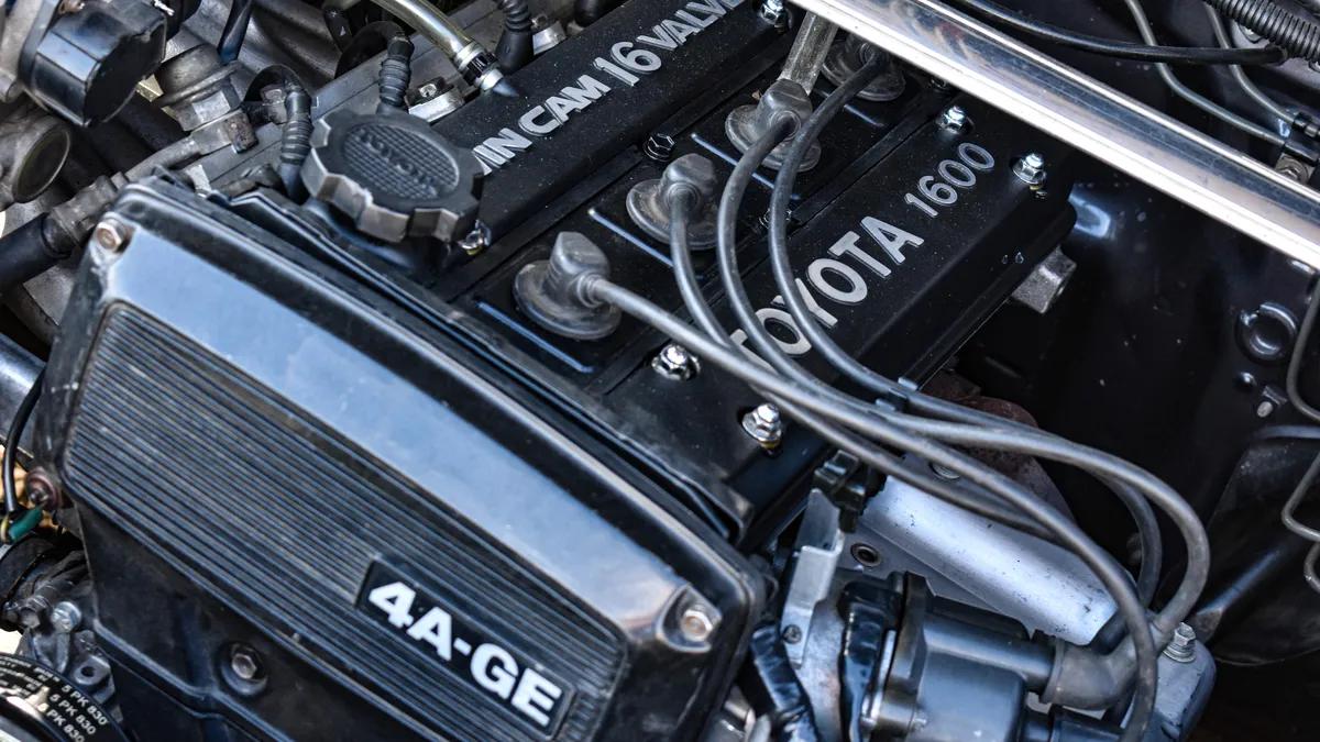 ferrari trueno - Qué motor tiene un AE86