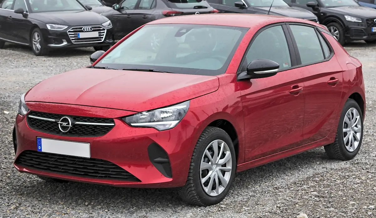 corsa active rojo ferrari - Qué motor tienen los Corsa