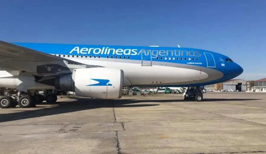 aerolineas argentinas ferrari 300 - Qué pasó con los A340 de Aerolíneas Argentinas