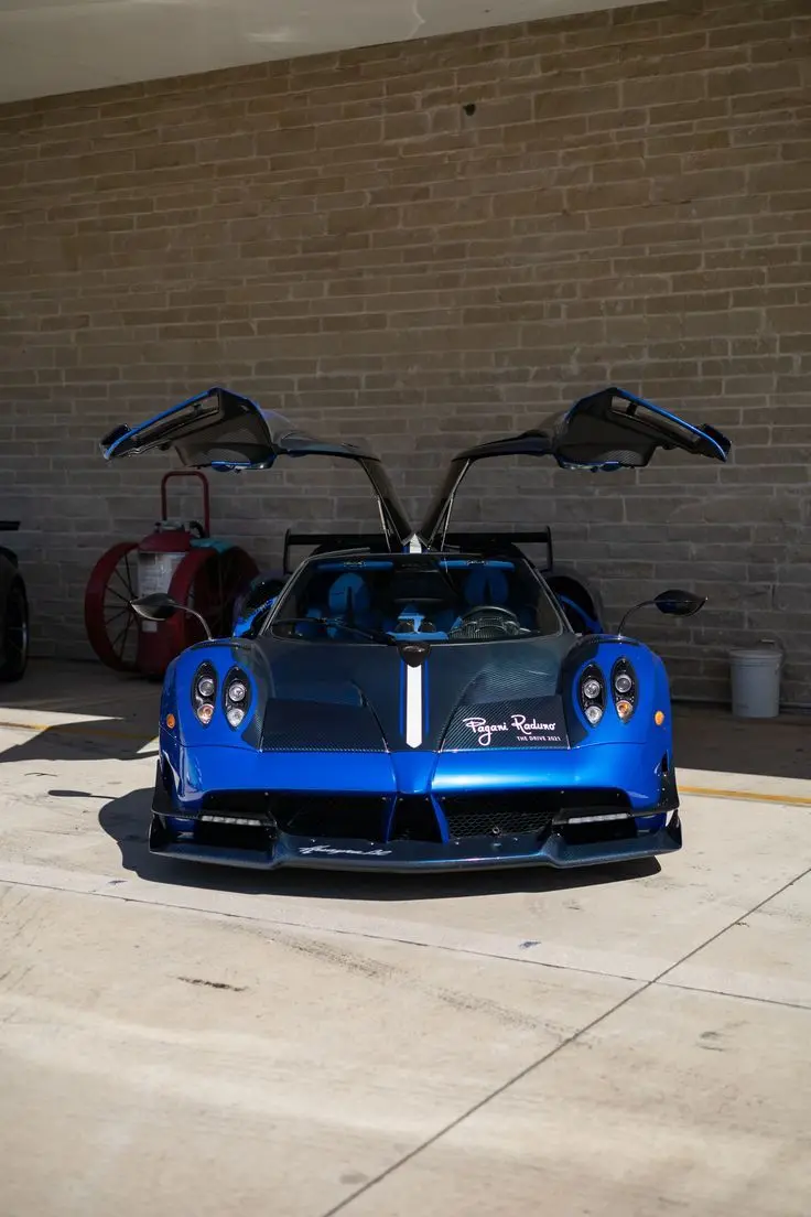 ferrari huayra azul - Qué precio tiene el Pagani Huayra