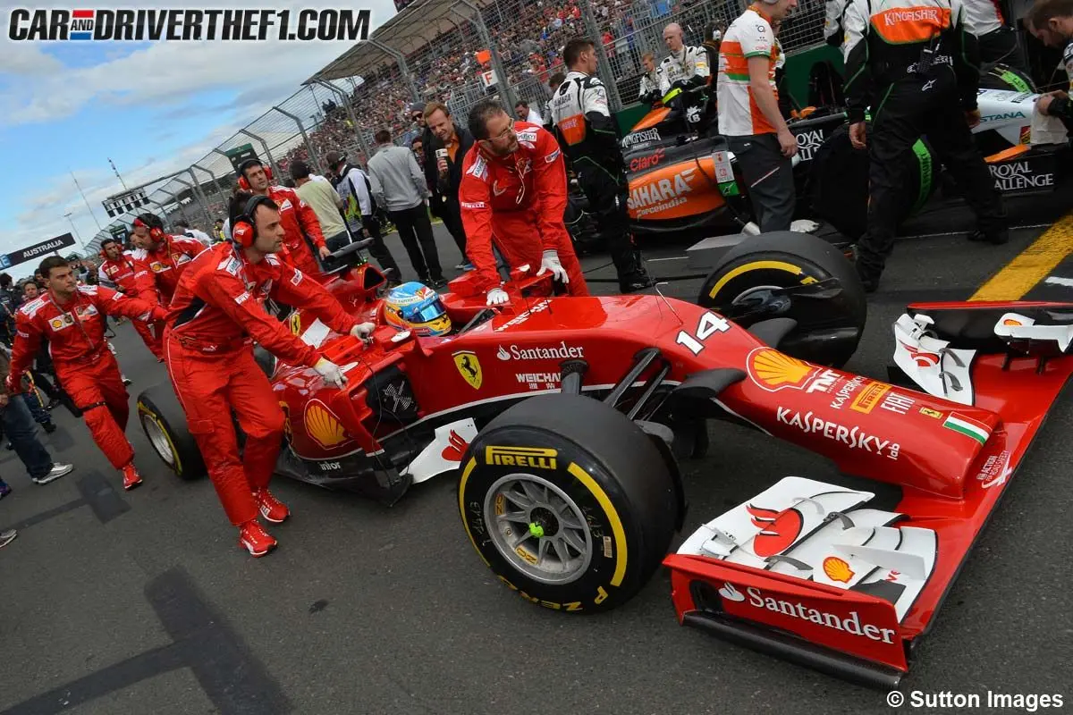 ¿Con qué se enfría el motor de un Ferrari? - Qué se utiliza para enfriar el motor con que enfrian el motor de un ferrari - Qué se utiliza para enfriar el motor