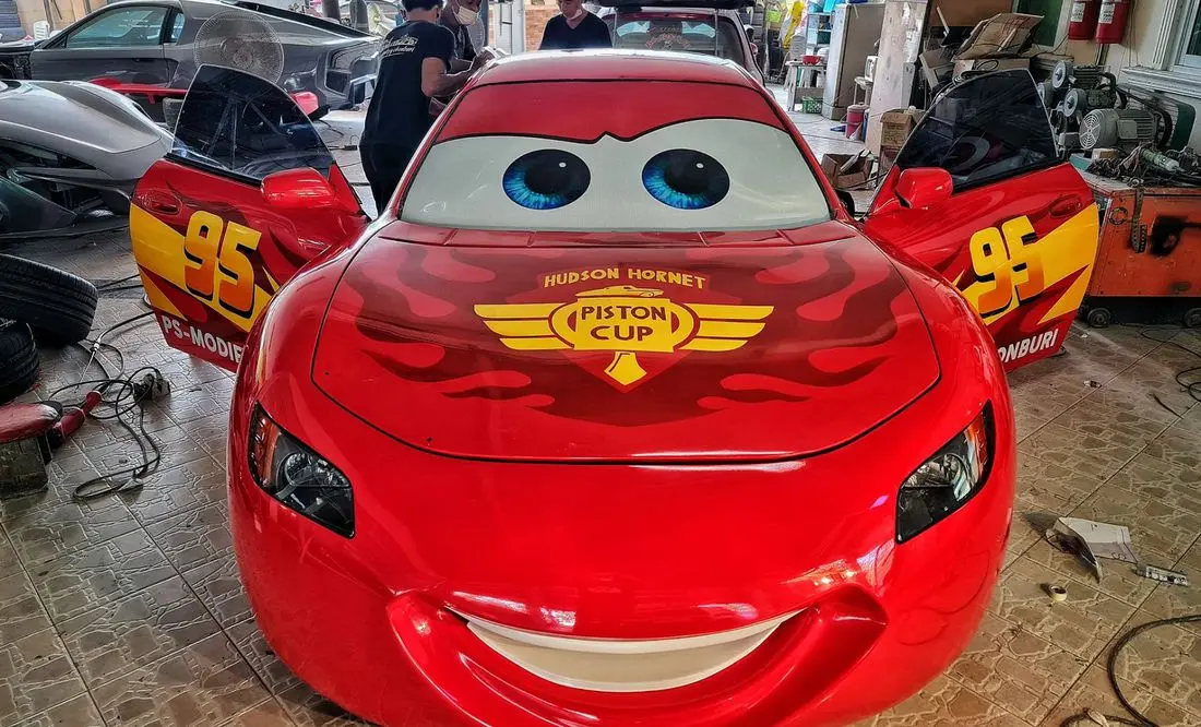 El Rayo McQueen es un Ferrari: El automóvil más famoso de la película Cars - Qué tipo de auto es el Rayo McQueen el rayo mc queen es un ferrari - Qué tipo de auto es el Rayo McQueen