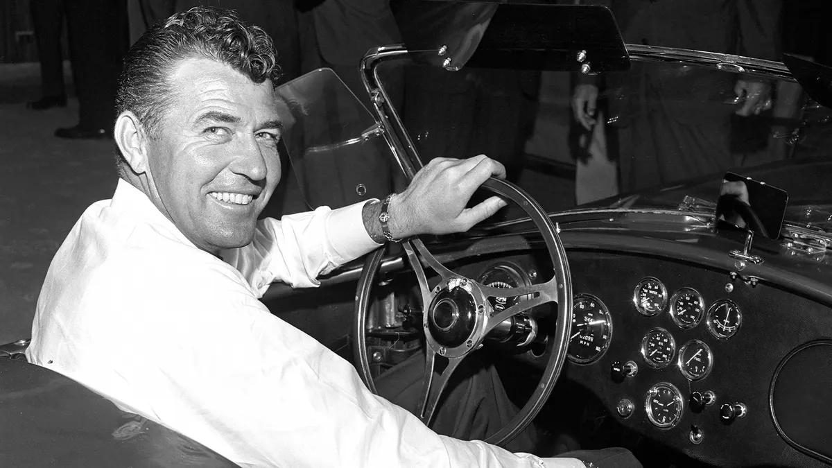 carroll shelby ferrari - Quién era Shelby en Ford